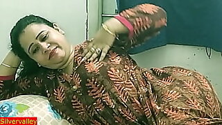 Desi saleable aunty having making love nigh Pty !!! Indian outright clamminess making love